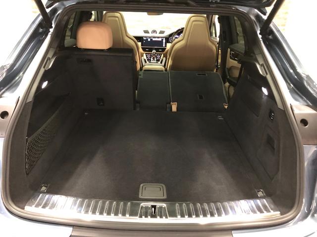 カイエンクーペ カイエンＳ　クーペ　スポクロ　エアサス　Ｖ６ツインターボ　レザーシート　パノラマルーフ　２１インチＡＷ（63枚目）
