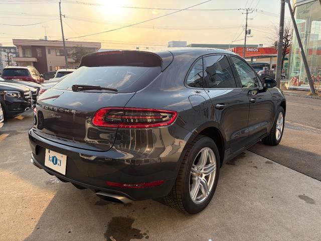 マカン マカン ターボ 4WD スライディングルーフ(5枚目)