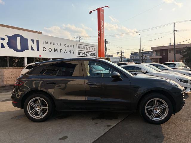 マカン マカン ターボ 4WD スライディングルーフ(6枚目)