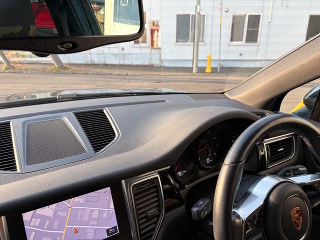 マカン マカン ターボ 4WD スライディングルーフ(10枚目)