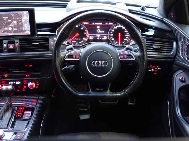 アウディ ＲＳ６アバント パフォーマンス