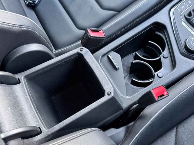 ティグアン TDI 4モーション Rライン ディナウディオ AW付冬タイヤ付属 ディスカバープロ 地デジ 全方位カメラ 黒革シート シートH パワーシート LEDライト デジタルメーター HUD 純正20AW オールインセーフティ 前後純正ドラレコ 禁煙車(24枚目)