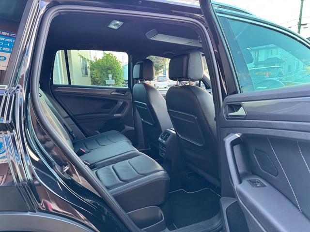 ティグアン TDI 4モーション Rライン ディナウディオ AW付冬タイヤ付属 ディスカバープロ 地デジ 全方位カメラ 黒革シート シートH パワーシート LEDライト デジタルメーター HUD 純正20AW オールインセーフティ 前後純正ドラレコ 禁煙車(36枚目)