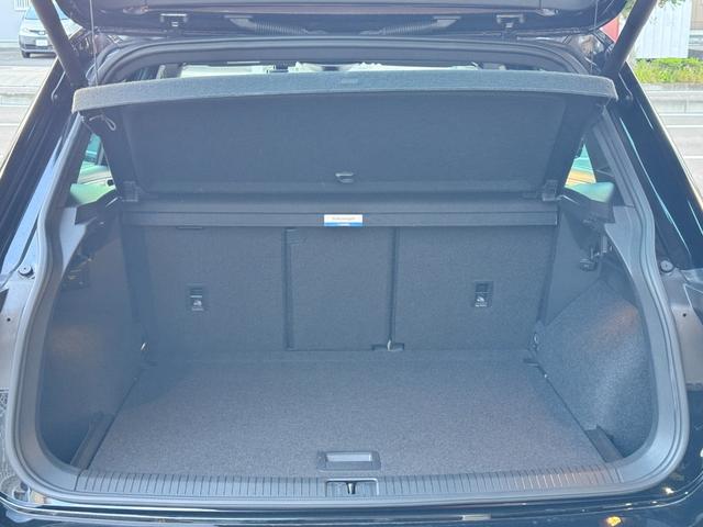 ティグアン TDI 4モーション Rライン ディナウディオ AW付冬タイヤ付属 ディスカバープロ 地デジ 全方位カメラ 黒革シート シートH パワーシート LEDライト デジタルメーター HUD 純正20AW オールインセーフティ 前後純正ドラレコ 禁煙車(37枚目)