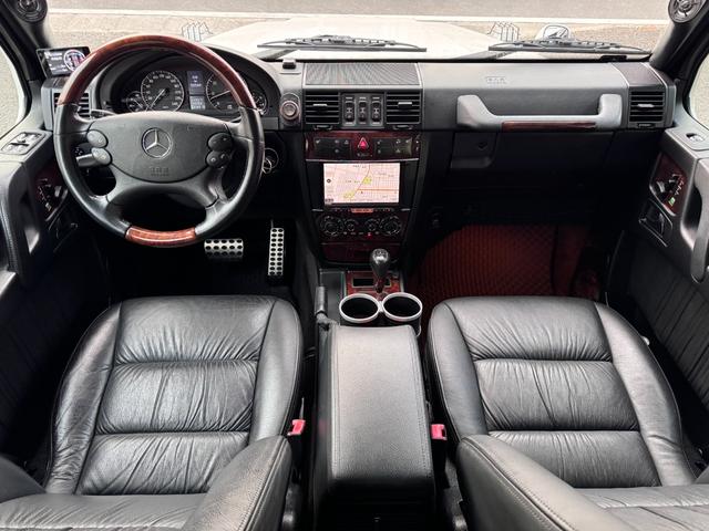 Gクラス G500 ロング 左H 黒革 SR カロッツェリアサイバーナビTV スピーカー、トゥイーターアンプセット リフトアップ 外オートステップ 外ドアミラー 外グリル ルーフライナー、SR張替済 AC修理済 冬タイヤあり(8枚目)