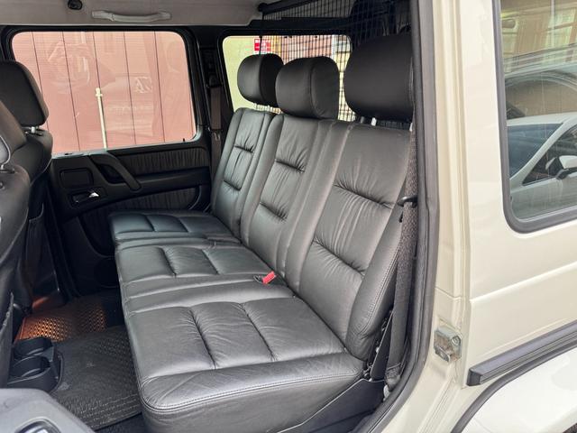 Gクラス G500 ロング 左H 黒革 SR カロッツェリアサイバーナビTV スピーカー、トゥイーターアンプセット リフトアップ 外オートステップ 外ドアミラー 外グリル ルーフライナー、SR張替済 AC修理済 冬タイヤあり(37枚目)