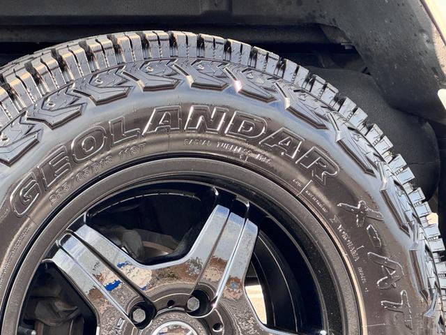 Gクラス G500 ロング 左H 黒革 SR カロッツェリアサイバーナビTV スピーカー、トゥイーターアンプセット リフトアップ 外オートステップ 外ドアミラー 外グリル ルーフライナー、SR張替済 AC修理済 冬タイヤあり(46枚目)