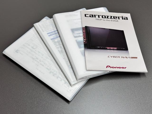 Gクラス G500 ロング 左H 黒革 SR カロッツェリアサイバーナビTV スピーカー、トゥイーターアンプセット リフトアップ 外オートステップ 外ドアミラー 外グリル ルーフライナー、SR張替済 AC修理済 冬タイヤあり(64枚目)