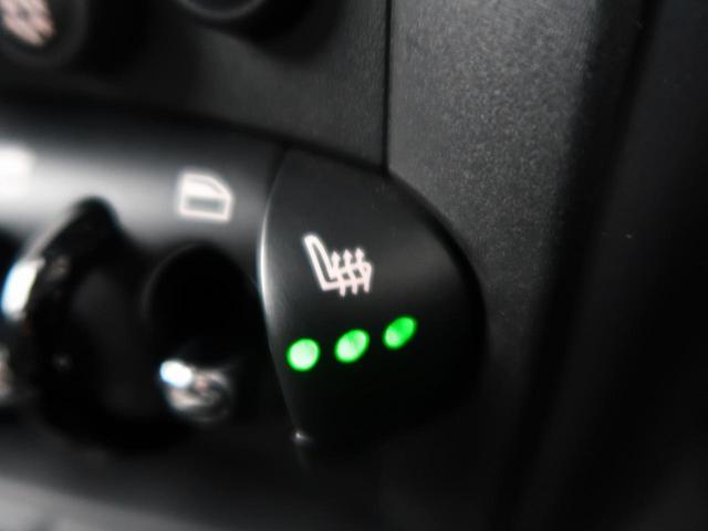 クーパーS クロスオーバー オール4 黒革 harman/kardon 社外HDDナビ 地デジTV シートヒーター バックカメラ 純正17インチAW ルーフレール HIDヘッドランプ ワンオーナー 禁煙車(5枚目)