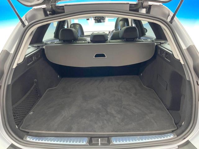 Ｃクラスオールテレイン Ｃ２２０ｄ　４マチック　オールテレイン　現行モデル　レザーエクスクルーシブパッケージ　パノラミックスライデイングルーフ　レーダーセーフティパッケージ　黒革シート　シートヒーター　純正ナビ　全周囲カメラ　電動リアゲート　パークトロニック（15枚目）