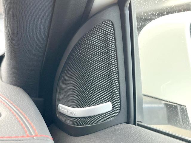 GLAクラス GLA250 4マチック スポーツ AMGレザーエクスクルーシブパッケージ レーダーセーフティパッケージ harman/kardon 黒革シート シートヒーター ディストロニックプラス 純正ナビ バックカメラ ルーフレール パドルシフト(10枚目)