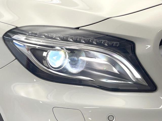 GLAクラス GLA250 4マチック スポーツ AMGレザーエクスクルーシブパッケージ レーダーセーフティパッケージ harman/kardon 黒革シート シートヒーター ディストロニックプラス 純正ナビ バックカメラ ルーフレール パドルシフト(17枚目)