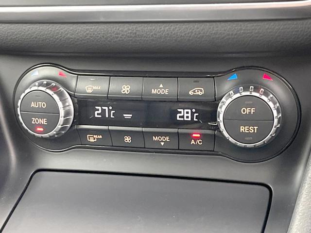 GLAクラス GLA250 4マチック スポーツ AMGレザーエクスクルーシブパッケージ レーダーセーフティパッケージ harman/kardon 黒革シート シートヒーター ディストロニックプラス 純正ナビ バックカメラ ルーフレール パドルシフト(35枚目)