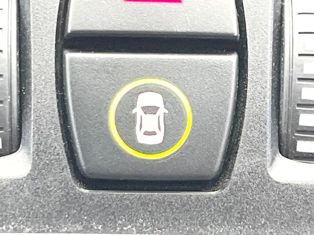 Ｘ１ ｘＤｒｉｖｅ　２０ｉ　Ｍスポーツ　コンフォートＰＫＧ　純正ナビ　バックカメラ　アルカンターラシート　Ｍスポーツサスペンション　ＬＥＤヘッドライト　電動リアゲート　純正１８インチアルミホイール　ＥＴＣ　禁煙車（7枚目）