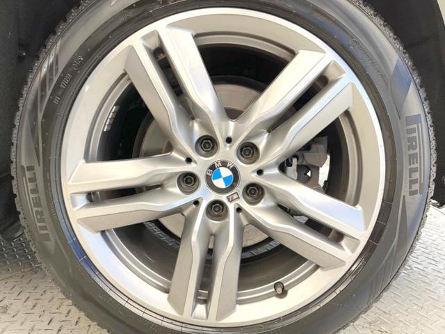 Ｘ１ ｘＤｒｉｖｅ　２０ｉ　Ｍスポーツ　コンフォートＰＫＧ　純正ナビ　バックカメラ　アルカンターラシート　Ｍスポーツサスペンション　ＬＥＤヘッドライト　電動リアゲート　純正１８インチアルミホイール　ＥＴＣ　禁煙車（26枚目）