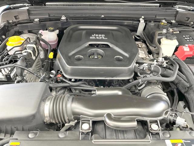 ジープ・ラングラーアンリミテッド サハラ 「Jeep」刺?入り黒革シート シートヒーター アダプティブクルーズコントロール LEDヘッドランプ バック・サイド・フロントカメラ クリアランスソナー 純正ナビTV Bluetooth ETC(18枚目)