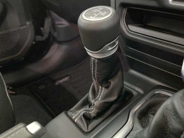 ジープ・ラングラーアンリミテッド サハラ 「Jeep」刺?入り黒革シート シートヒーター アダプティブクルーズコントロール LEDヘッドランプ バック・サイド・フロントカメラ クリアランスソナー 純正ナビTV Bluetooth ETC(29枚目)