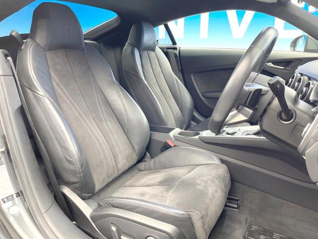 ＴＴクーペ ２．０ＴＦＳＩ　クワトロ　Ｓラインパッケージ　アシスタンスパッケージ　バーチャルコックピット　純正ナビ　バックカメラ　クルーズコントロール　アルカンターラシート　純正１８インチアルミホイール　Ｓラインスポーツサスペンション（9枚目）