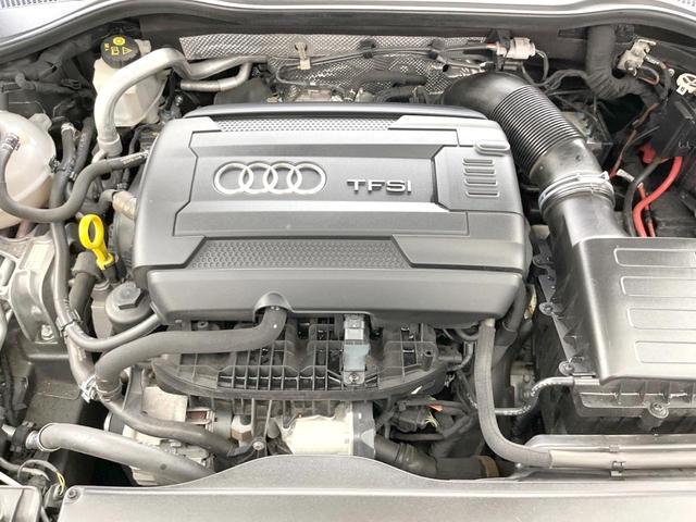 ＴＴクーペ ２．０ＴＦＳＩ　クワトロ　Ｓラインパッケージ　アシスタンスパッケージ　バーチャルコックピット　純正ナビ　バックカメラ　クルーズコントロール　アルカンターラシート　純正１８インチアルミホイール　Ｓラインスポーツサスペンション（20枚目）
