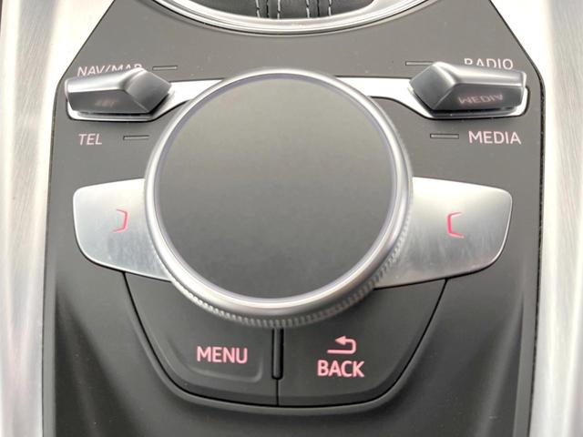 ＴＴクーペ ２．０ＴＦＳＩ　クワトロ　Ｓラインパッケージ　アシスタンスパッケージ　バーチャルコックピット　純正ナビ　バックカメラ　クルーズコントロール　アルカンターラシート　純正１８インチアルミホイール　Ｓラインスポーツサスペンション（27枚目）