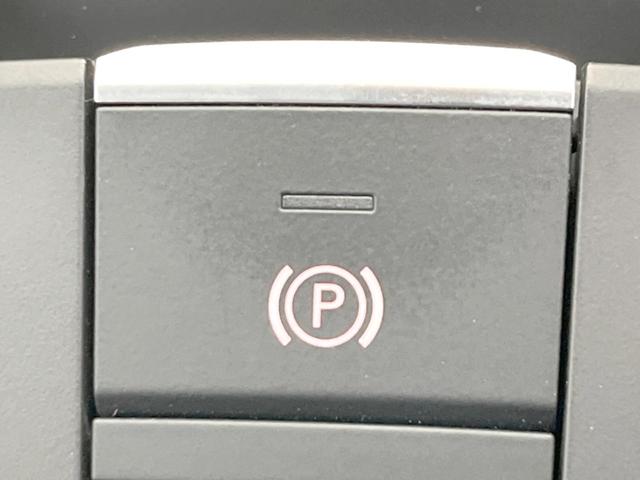 ＴＴクーペ ２．０ＴＦＳＩ　クワトロ　Ｓラインパッケージ　アシスタンスパッケージ　バーチャルコックピット　純正ナビ　バックカメラ　クルーズコントロール　アルカンターラシート　純正１８インチアルミホイール　Ｓラインスポーツサスペンション（28枚目）