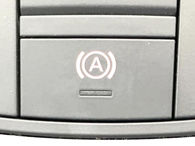 ＴＴクーペ ２．０ＴＦＳＩ　クワトロ　Ｓラインパッケージ　アシスタンスパッケージ　バーチャルコックピット　純正ナビ　バックカメラ　クルーズコントロール　アルカンターラシート　純正１８インチアルミホイール　Ｓラインスポーツサスペンション（29枚目）