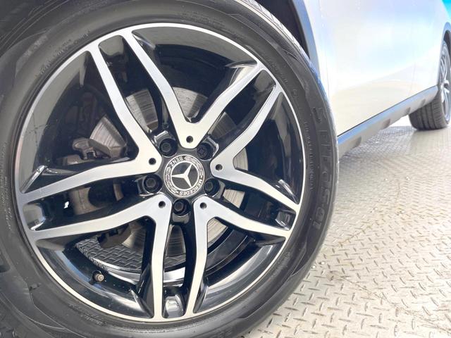 ＧＬＡクラス ＧＬＡ２５０　４マチック　レザーエクスクルーシブＰＫＧ　レーダーセーフティＰＫＧ　サンルーフ　純正ナビ　バックカメラ　ｈａｒｍａｎ／ｋａｒｄｏｎ　黒革シート　シートヒーター　パワーシート　純正１８インチアルミホイール（14枚目）