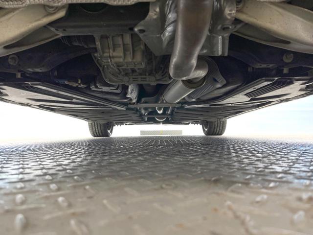 ＧＬＡクラス ＧＬＡ２５０　４マチック　レザーエクスクルーシブＰＫＧ　レーダーセーフティＰＫＧ　サンルーフ　純正ナビ　バックカメラ　ｈａｒｍａｎ／ｋａｒｄｏｎ　黒革シート　シートヒーター　パワーシート　純正１８インチアルミホイール（21枚目）