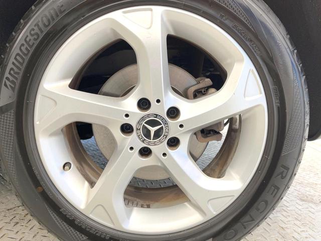 ＧＬＡクラス ＧＬＡ２２０　４マチック　後期モデル　プレミアムパッケージ　レーダーセーフティパッケージ　パノラミックスライデイングルーフ　黒革シート　シートヒーター　ｈａｒｍａｎ／ｋａｒｄｏｎ　純正ナビ　バックカメラ　ＬＥＤヘッドライト（47枚目）