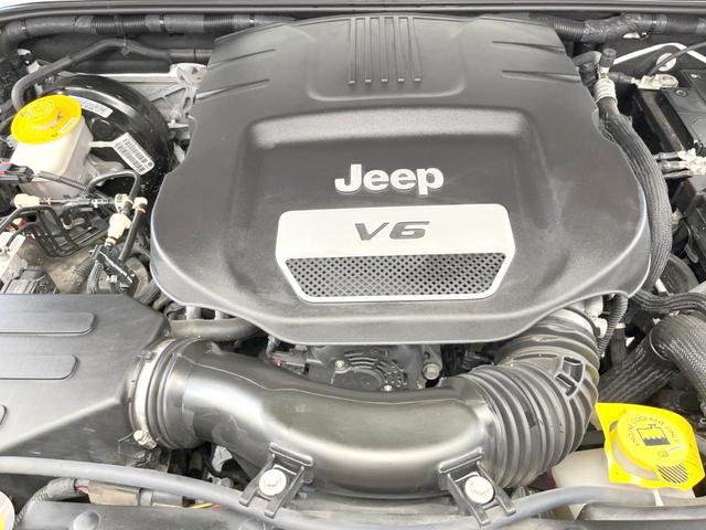 ジープ・ラングラーアンリミテッド スポーツ カロッツェリアナビ 地デジTV ガイドライン付きバックカメラ サイドカメラ クルーズコントロール 純正17インチアルミホイール ダウンヒルアシスト ETC(20枚目)