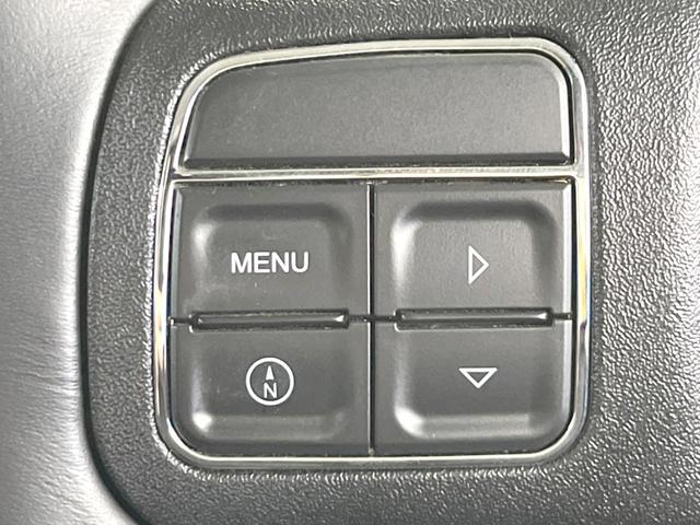 ジープ・ラングラーアンリミテッド スポーツ カロッツェリアナビ 地デジTV ガイドライン付きバックカメラ サイドカメラ クルーズコントロール 純正17インチアルミホイール ダウンヒルアシスト ETC(28枚目)