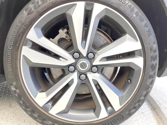 Ｖ６０ クロスカントリー　Ｔ５　ＡＷＤ　プロ　プラスパッケージ　パノラマサンルーフ　ｈａｒｍａｎ／ｋａｒｄｏｎ　アイボリーレザーシート　ベンチレーションシート　シートヒーター　ステアリングヒーター　アダプティブクルーズコントロール（26枚目）