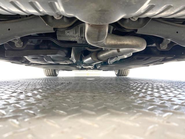 ＴＴクーペ ２．０ＴＦＳＩ　クワトロ　レザーパッケージ　アシスタンスパッケージアドバンスト　マトリクスＬＥＤヘッドライト　純正ナビ　バックカメラ　黒革シート　シートヒーター　バーチャルコックピット　クルーズコントロール　パーキングシステム（20枚目）