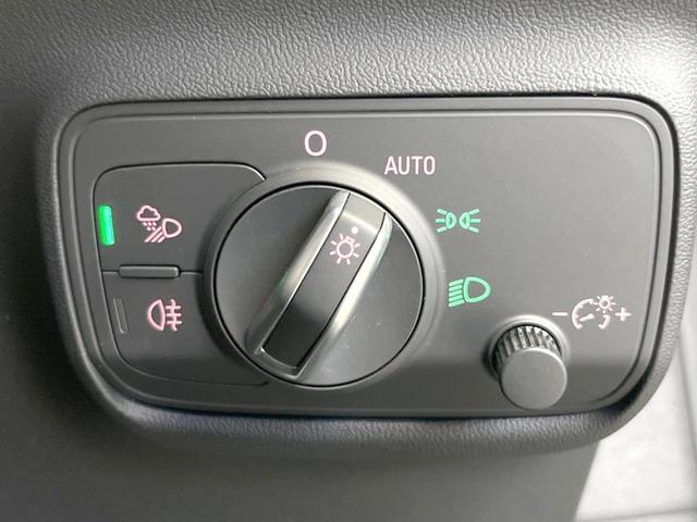 ＴＴクーペ ２．０ＴＦＳＩ　クワトロ　レザーパッケージ　アシスタンスパッケージアドバンスト　マトリクスＬＥＤヘッドライト　純正ナビ　バックカメラ　黒革シート　シートヒーター　バーチャルコックピット　クルーズコントロール　パーキングシステム（44枚目）