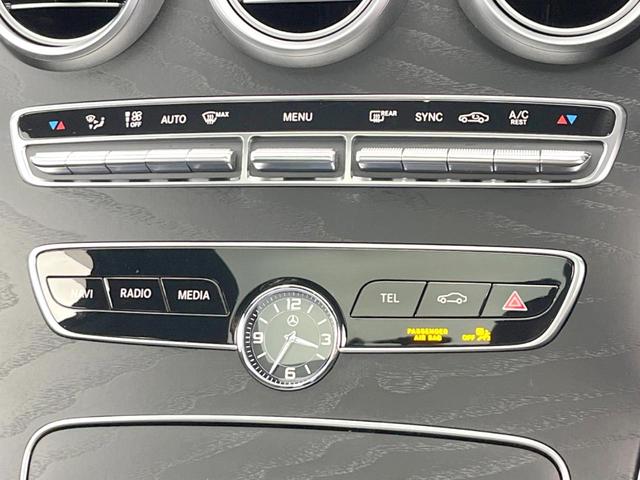 Ｃクラス Ｃ２００　４マチックロレウスエデシンスポーツプラスＰ　特別仕様車　パノラミックスライディングルーフ　レーダーセーフティパッケージ　エアサスペンション　ヘッドアップディスプレイ　黒革シート　パワーシート　シートヒーター　マルチビームＬＥＤ　純正ナビＴＶ（33枚目）