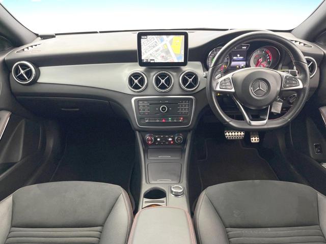 ＣＬＡクラス ＣＬＡ２５０　４マチック　レーダーセーフティーパッケージ　純正ナビ　バックカメラ　アダプティブクルーズコントロール　禁煙車　純正１８インチアルミホイール　シートヒーター　パワーシート　スマートキー　ＥＴＣ　ＢＬＵＥＴＯＯＴＨ（2枚目）