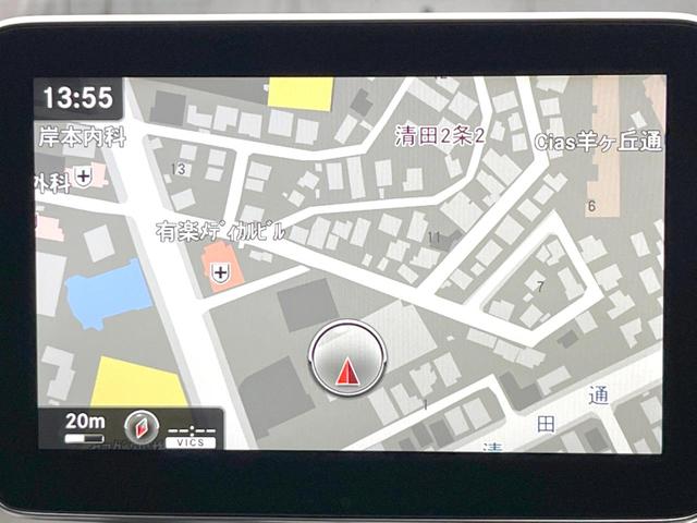 ＣＬＡクラス ＣＬＡ２５０　４マチック　レーダーセーフティーパッケージ　純正ナビ　バックカメラ　アダプティブクルーズコントロール　禁煙車　純正１８インチアルミホイール　シートヒーター　パワーシート　スマートキー　ＥＴＣ　ＢＬＵＥＴＯＯＴＨ（4枚目）