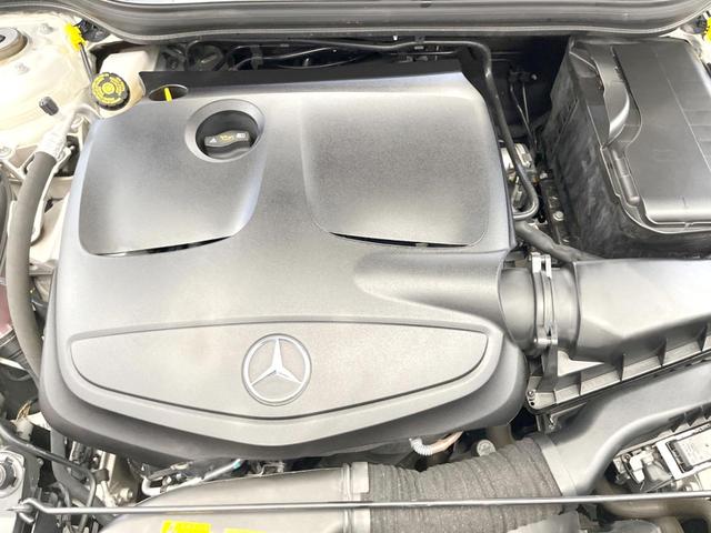 ＣＬＡクラス ＣＬＡ２５０　４マチック　レーダーセーフティーパッケージ　純正ナビ　バックカメラ　アダプティブクルーズコントロール　禁煙車　純正１８インチアルミホイール　シートヒーター　パワーシート　スマートキー　ＥＴＣ　ＢＬＵＥＴＯＯＴＨ（21枚目）