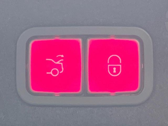 Cクラス C200 4マチックアバンギャルド AMGライン レーダーセーフティーパッケージ ベーシックパッケージ レザーエクスクルーシブパッケージ 革シート 純正ナビ アダプティブクルーズコントロール BLUETOOTH バックカメラ スマートキー ETC(47枚目)