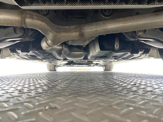 Cクラス C200 4マチックアバンギャルド AMGライン レーダーセーフティパッケージ ベーシックパッケージ 黒革シート シートヒーター ディストロニックプラス 純正ナビ バックカメラ パークトロニック LEDヘッドライト ブラインドスポットアシスト(21枚目)