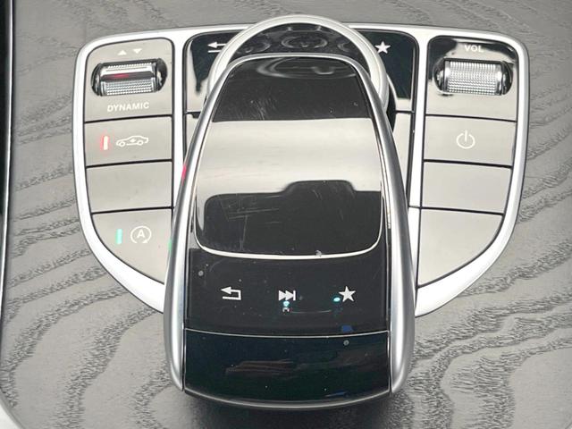 Cクラス C200 4マチックアバンギャルド AMGライン レーダーセーフティパッケージ ベーシックパッケージ 黒革シート シートヒーター ディストロニックプラス 純正ナビ バックカメラ パークトロニック LEDヘッドライト ブラインドスポットアシスト(29枚目)