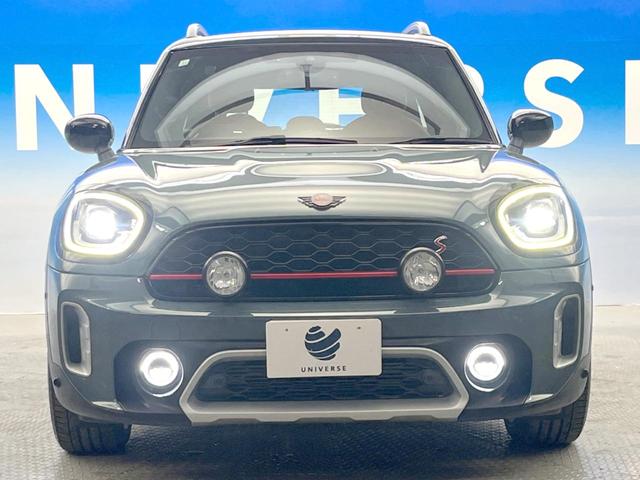 MINI クーパーSD クロスオーバー オール4 レザーシートパッケージ デジタルパッケージ+ ペッパーパッケージ 茶革シート シートヒーター パワーシート 純正ナビ バックカメラ アクティブクルーズコントロール マルチディスプレイメーター(19枚目)