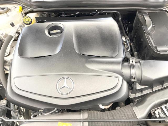 CLAクラス シューティングブレーク CLA220 4マチック シューティングブレーク プレミアムパッケージ レーダーセーフティパッケージ パノラミックスライディングルーフ harman/kardon 黒革シート シートヒーター 純正ナビ バックカメラ ディストロニックプラス(22枚目)