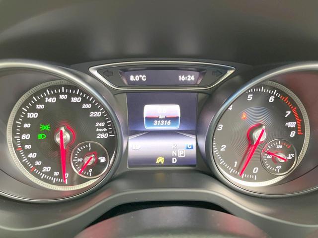 CLAクラス シューティングブレーク CLA220 4マチック シューティングブレーク プレミアムパッケージ レーダーセーフティパッケージ パノラミックスライディングルーフ harman/kardon 黒革シート シートヒーター 純正ナビ バックカメラ ディストロニックプラス(28枚目)