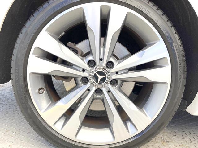 CLAクラス シューティングブレーク CLA220 4マチック シューティングブレーク プレミアムパッケージ レーダーセーフティパッケージ パノラミックスライディングルーフ harman/kardon 黒革シート シートヒーター 純正ナビ バックカメラ ディストロニックプラス(39枚目)