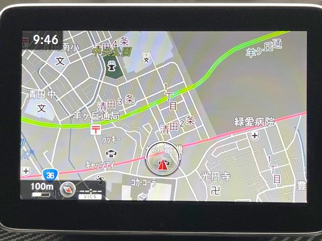 Aクラス A250 シュポルト 4マチック レーダーセーフティパッケージ ディストロニックプラス メモリ機能付きパワーシート シートヒーター ハーフレザーシート LEDヘッドランプ バックカメラ クリアランスソナー 純正ナビTV ETC(8枚目)