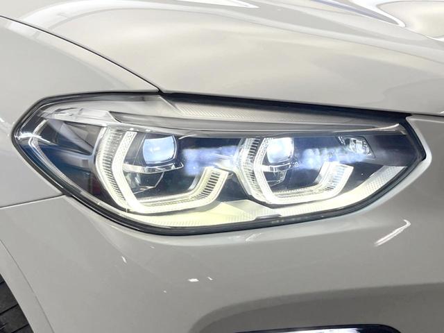 ●ＬＥＤヘッドライト：夜間走行時も良好な視界を確保し安心して運転できる高輝度ＬＥＤヘッドライトを装備！点灯速度が早く、消費電力も抑えられています。