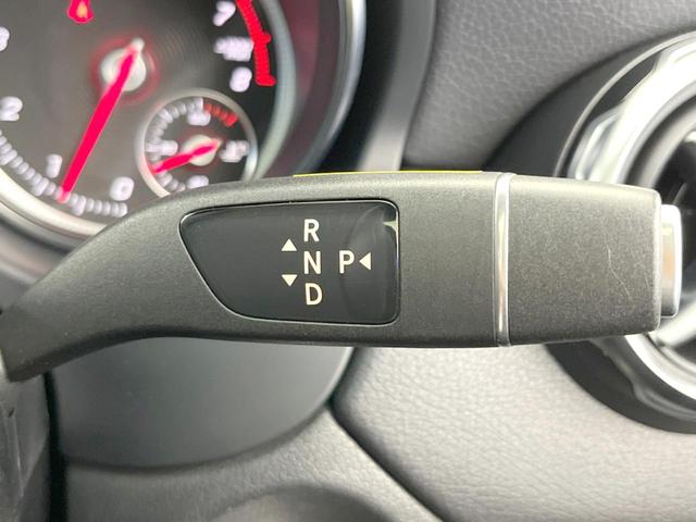 ●ＭＴモード付きＡＴ：通常は自動でおこなわれる変速（ギアチェンジ）をドライバーの操作によって意図的に変えられるシステムです。より一層普段のドライブをお楽しみいただけます！