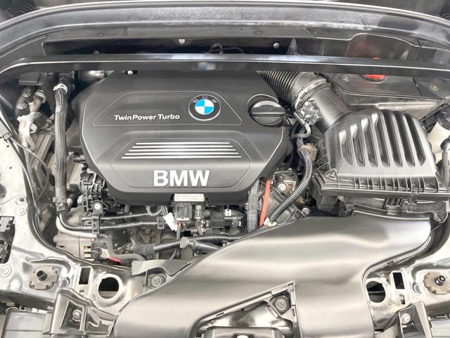 Ｘ１ ｘＤｒｉｖｅ　１８ｄ　ｘライン　純正ナビ　バックカメラ　１８インチ５本Ｙ字スポークアルミホイール　クロストラック革コンビシート　パーキングアシスト　禁煙車　シートヒーター　ＢＬＵＥＴＯＯＴＨ　スマートキー　クリアランスソナー　ＥＴＣ（21枚目）