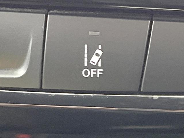 ジープ・チェロキー S-モデル 100台限定特別仕様車 黒革シート ベンチレーション シートヒーター Uコネクト純正ナビ アダプティブクルーズコントロール バックカメラ LEDヘッドライト 純正19インチアルミホイール パドルシフト(27枚目)